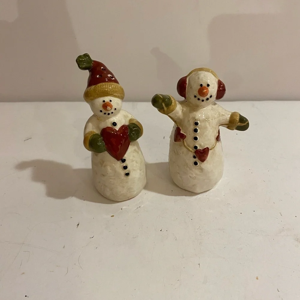 Snowmen Salt and Pepper Shakers (KA)